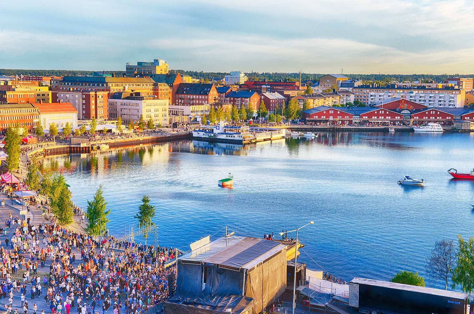 Why sea levels around Finland and Sweden are dropping while the rest of