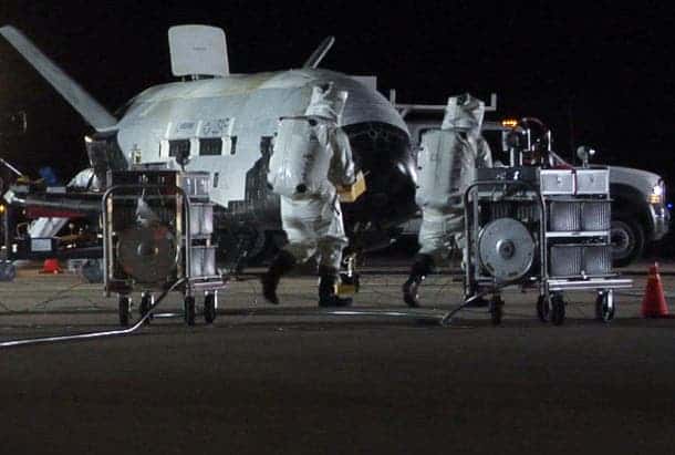 Orbital Test Vehicle-1, sister ship to the X-37B, returning home from a test flight in Dec. 3, 2010. Credit: U.S. Air Force
