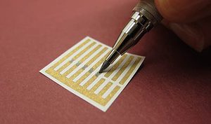 MIT scientists have devised a new technique for carbon nanotube sensors, as simple as etching on a sheet of paper. (c) Jan Schnorr
