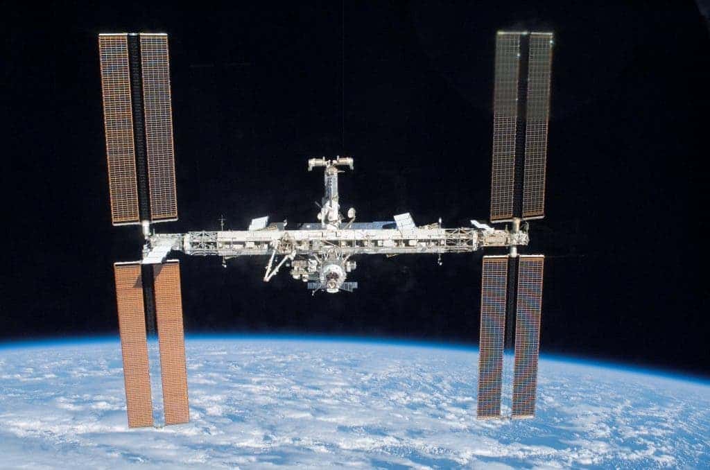 The ISS in 2007.