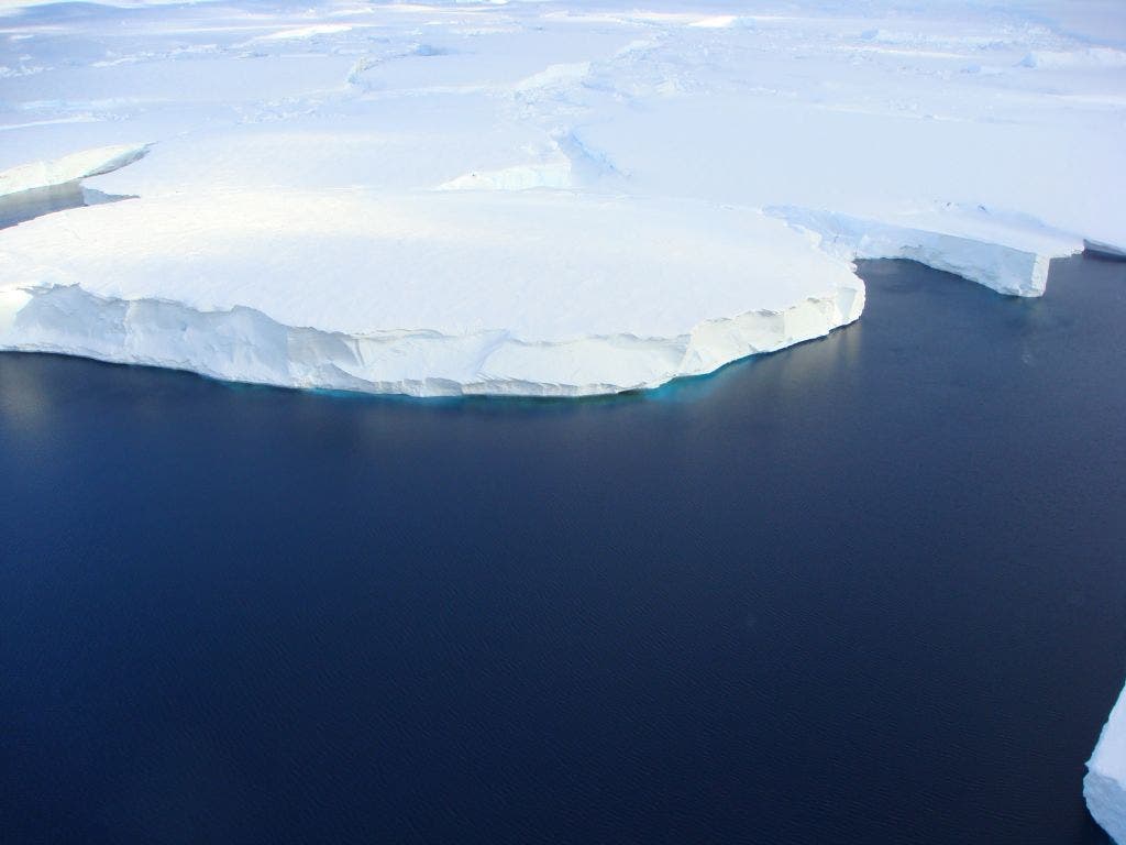 Image via Antarctica.gov