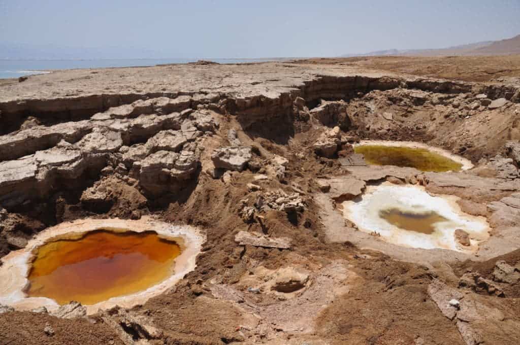 Not prime tanning environment.
Image via israel-tourguide