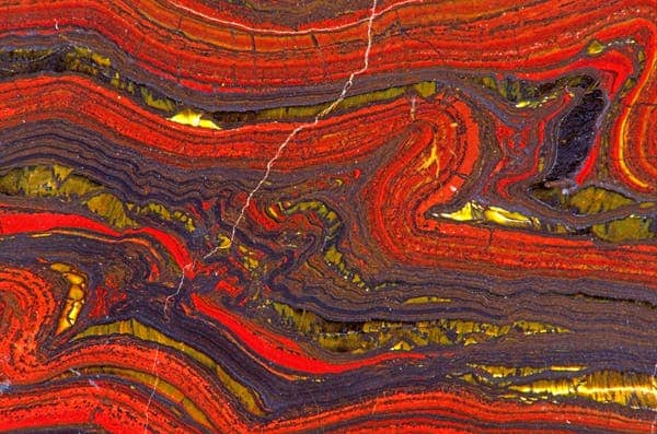 Example of a banded iron formation. Pwetty!
Image via pbase