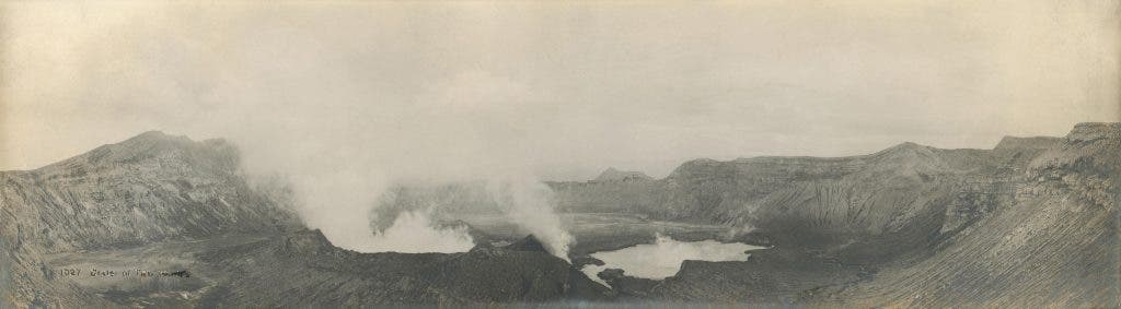 Taal Volcano's crater before the 1911 eruption with the central cone and one of the lakes on the crater floor.