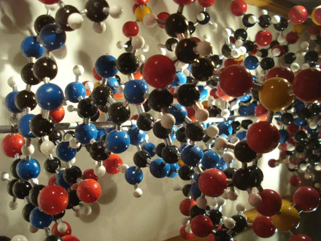 DNA Molecule display at Oxford University.
Image via flikr @ allispossible.org.uk