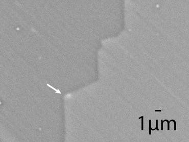 It's tiny, but geochemists found imperfections akin to fibrous diamonds in gem-grade ones. Credit: Hebrew University.