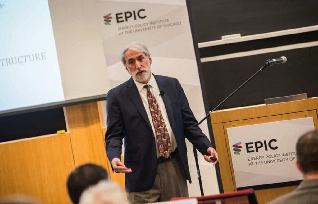 Dr. Daniel Nocera speaking at the EPIC seminar series hosted by the University of Chicago. Image: University of Chicago