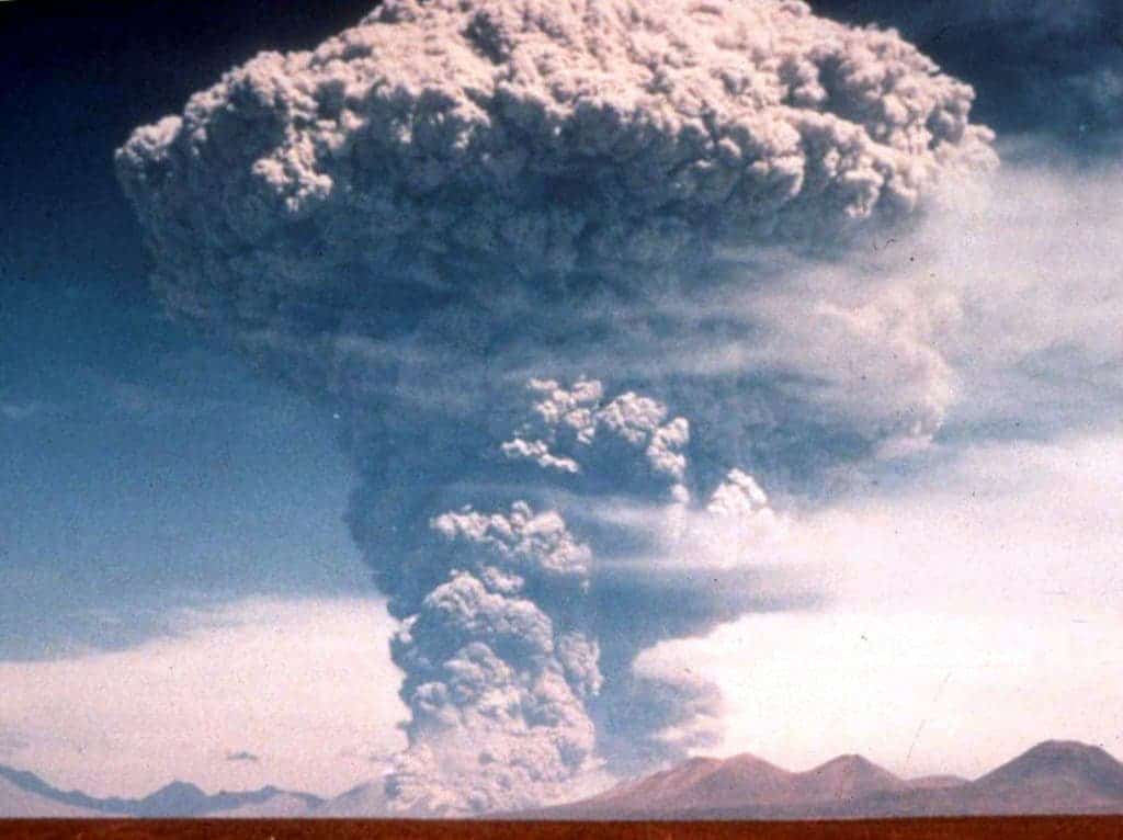 The breathtaking 1991 eruption of Mt. Pinatubo in the Philippines. Credit: Wikipedia