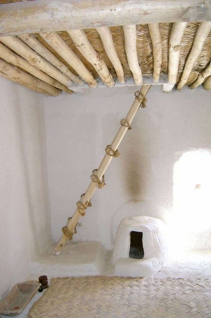 On-site restoration of a typical interior. Photo by Stipich Béla