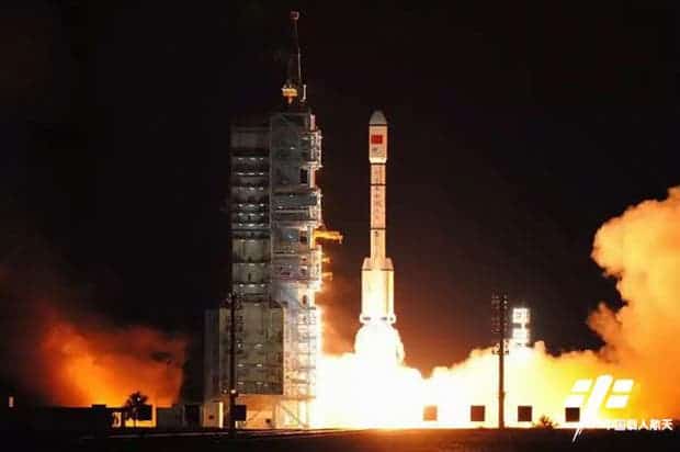 Tiangong-2 launched on the Long March 2F rocket on Thursday. Credit: China Manned Space Program