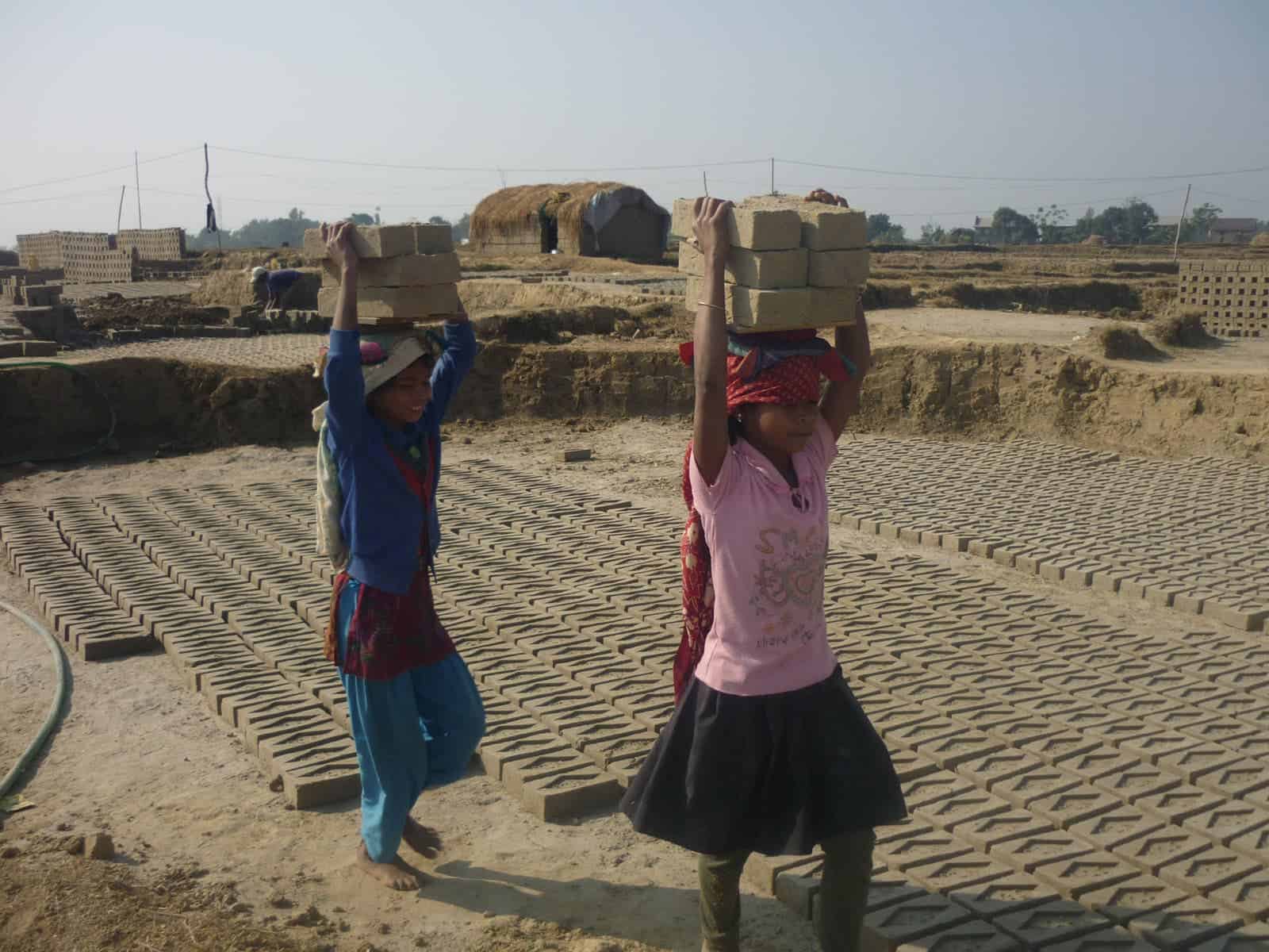 Nepali girls working in brick factory. Credit: Wikimedia Commons
