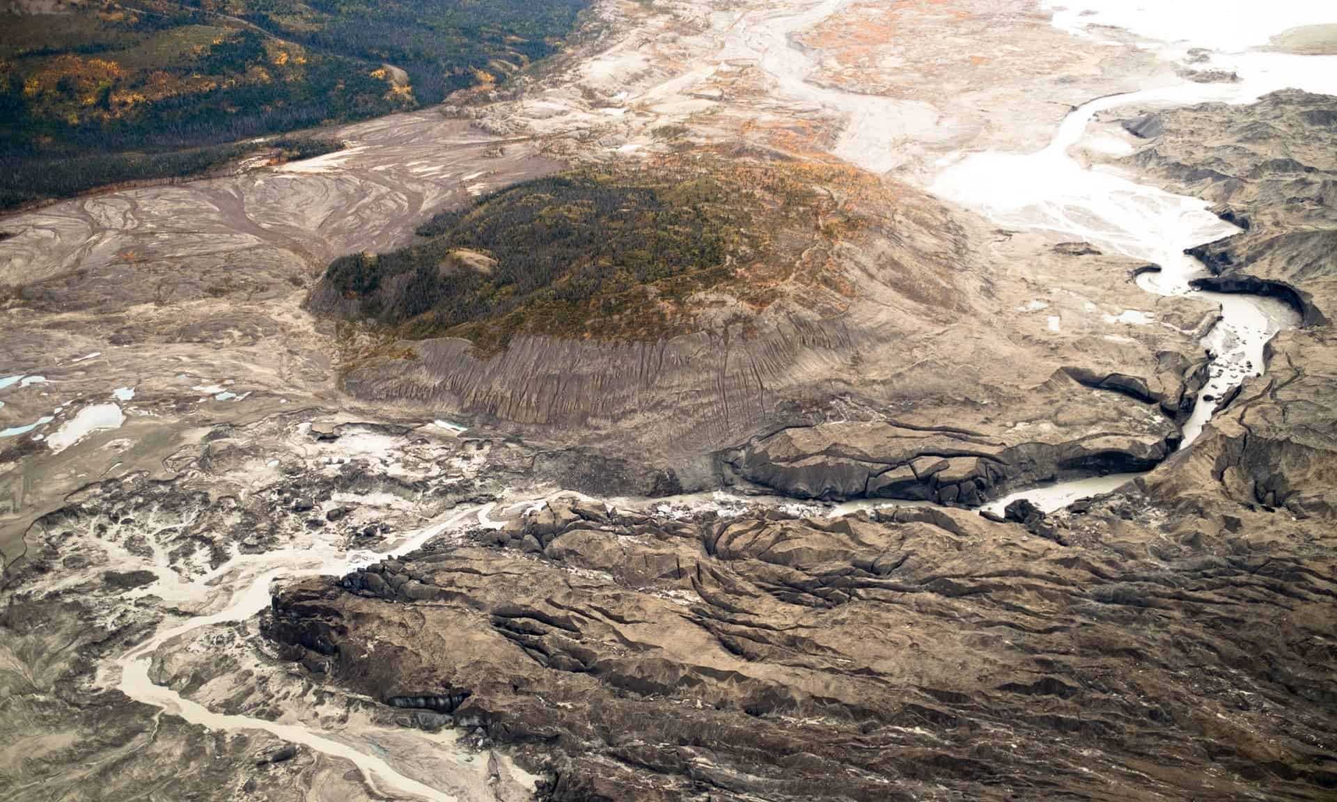 A view of the glacier that used to feed the Slims River. Image credits: Dan Shugar/University of Washington Tacoma.