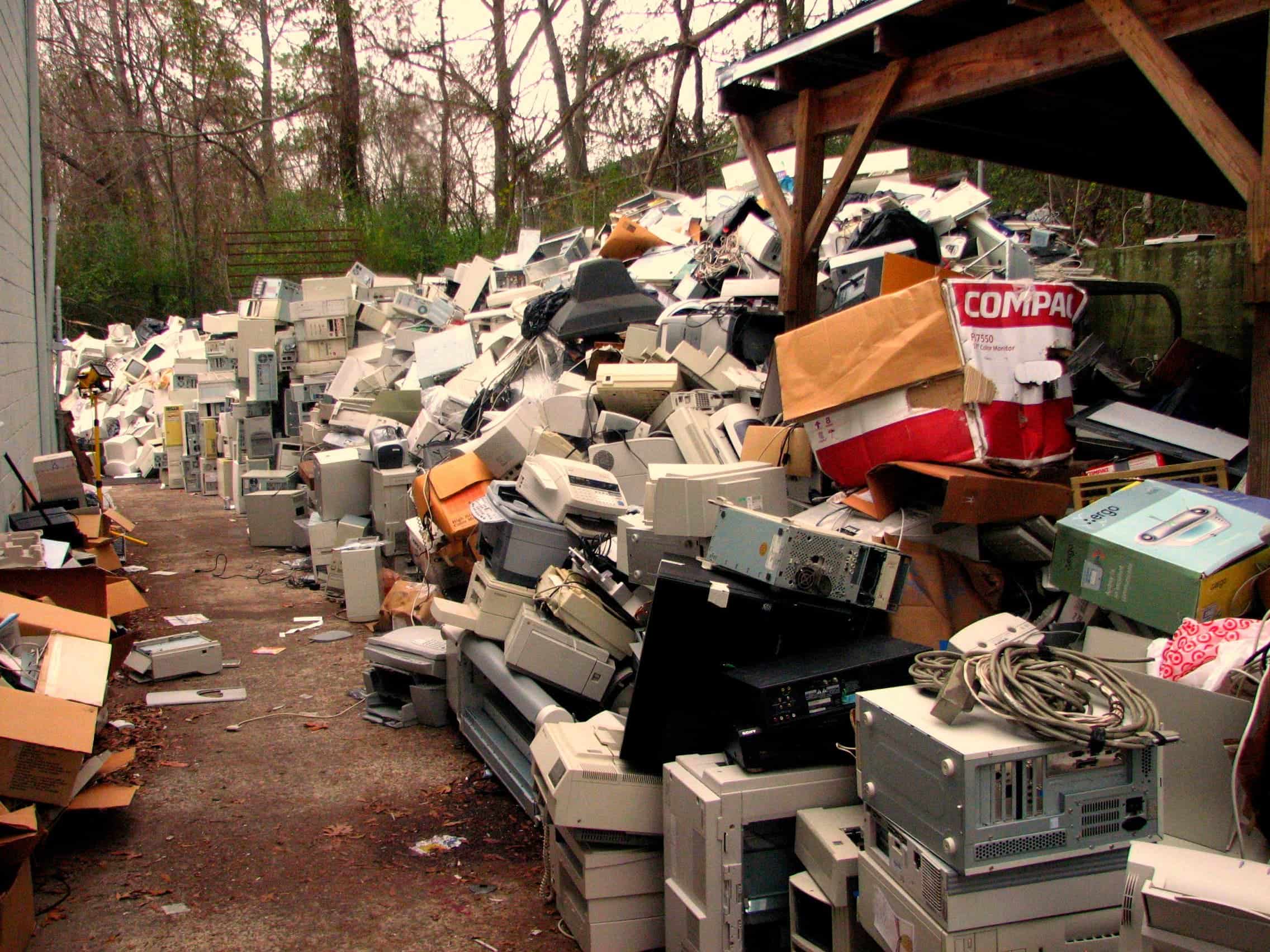 E-waste is piling up. Image credits: Curtis Palmer.