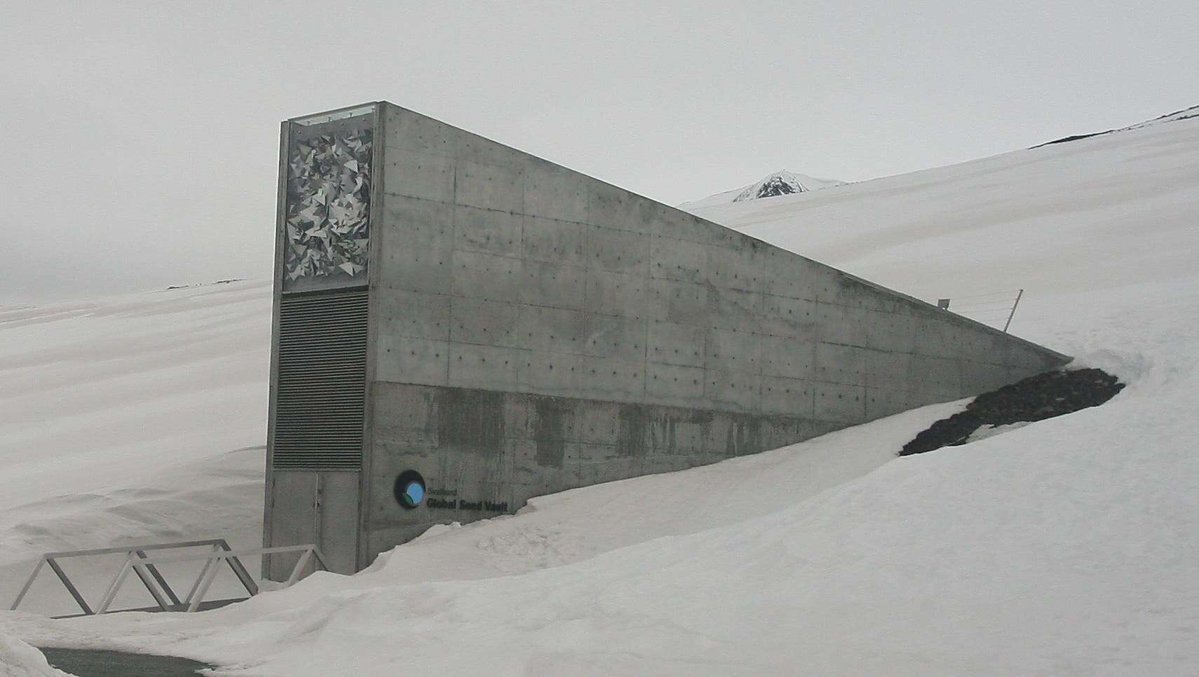 The Svalbard Global Seed Vault. Image credits: Miksu / Wikipedia.