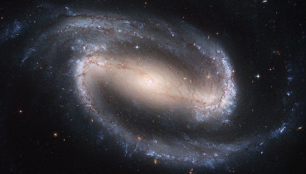 NGC 1300, a barred spiral galaxy, similar in many ways to the Milky Way. For obvious reasons, we don't have any real images of our own galaxy. Image credits: Hubble Space Telescope / NASA.