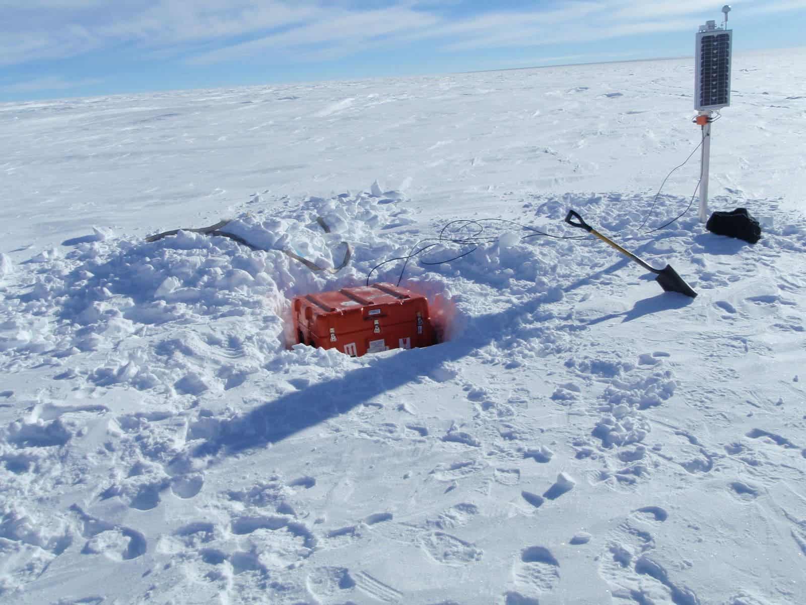 An installation of one of the monitors in the East Antarctica seismic array. Image credits: Amanda Lough.