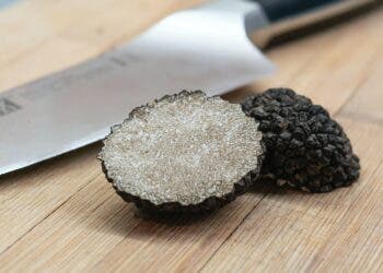 why truffles expensive