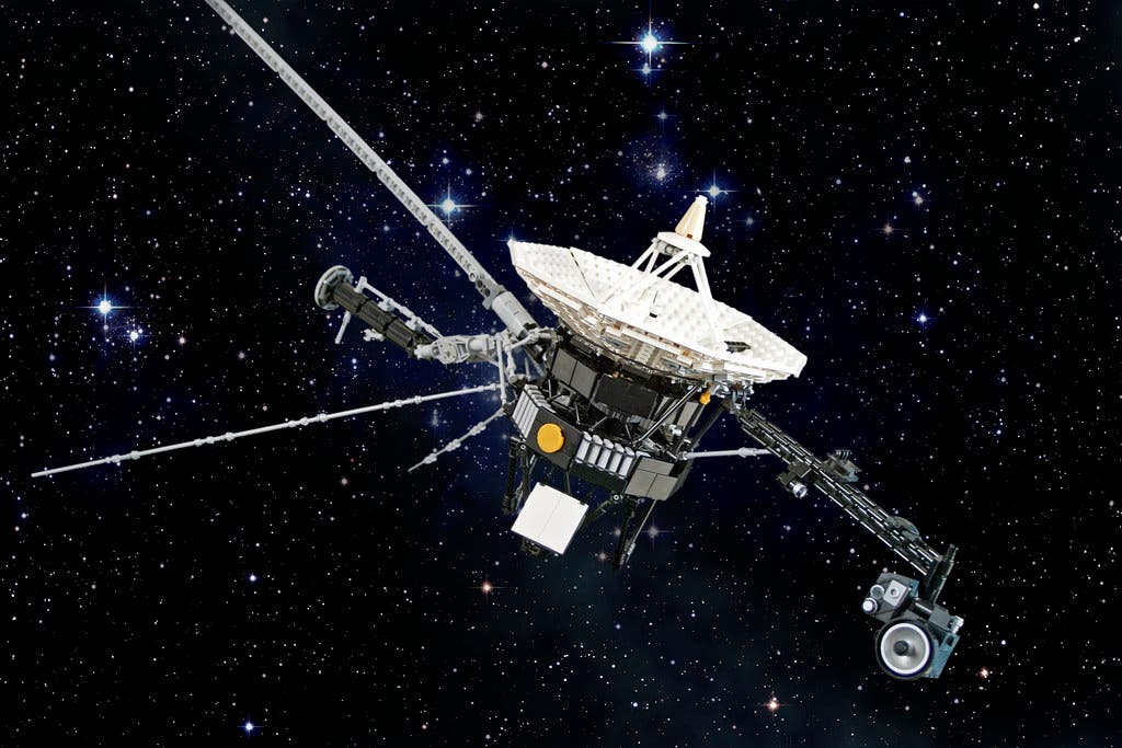 The Voyager spacecraft celebrate 45 years from launch -- at