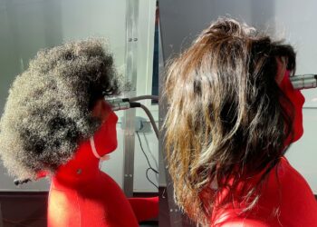 A thermal manikin wearing tightly curled (left) and straight (right) human hair wigs. Image credits: George Havenith, Loughborough University.
