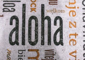 Free aloha welcome image, public domain typography CC0 photo.

More:

 View public domain image source here