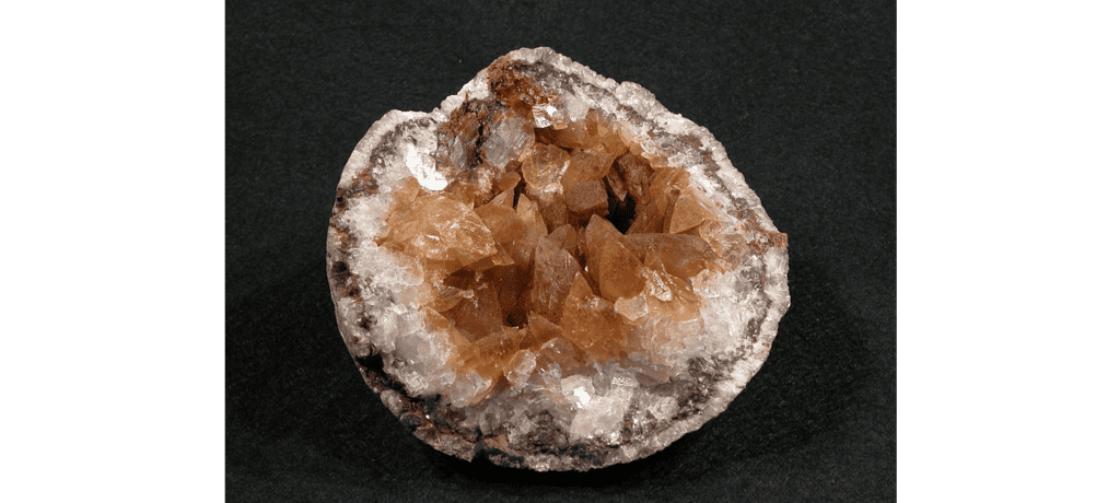 Geode with quartz and calcite.